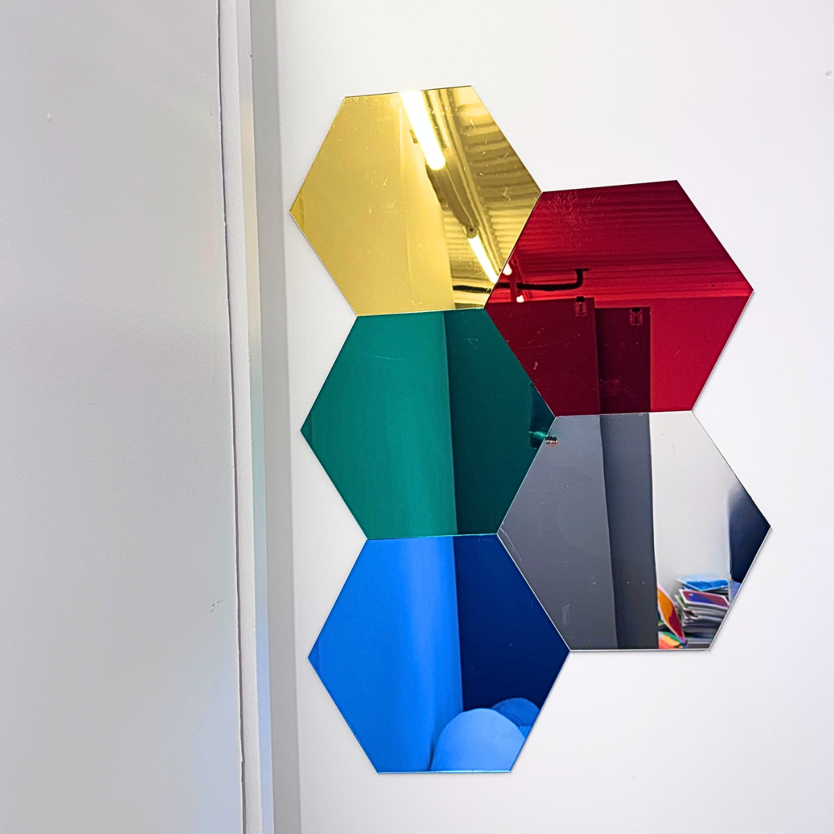 Coloured Hexagon Mirrors – 5 pcs