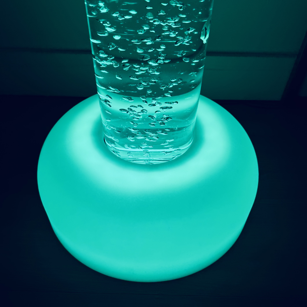 180cm Bubble Tube with Light Up Base