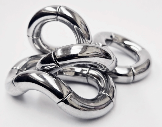 Tangle® Kinetic Metal Sculpture