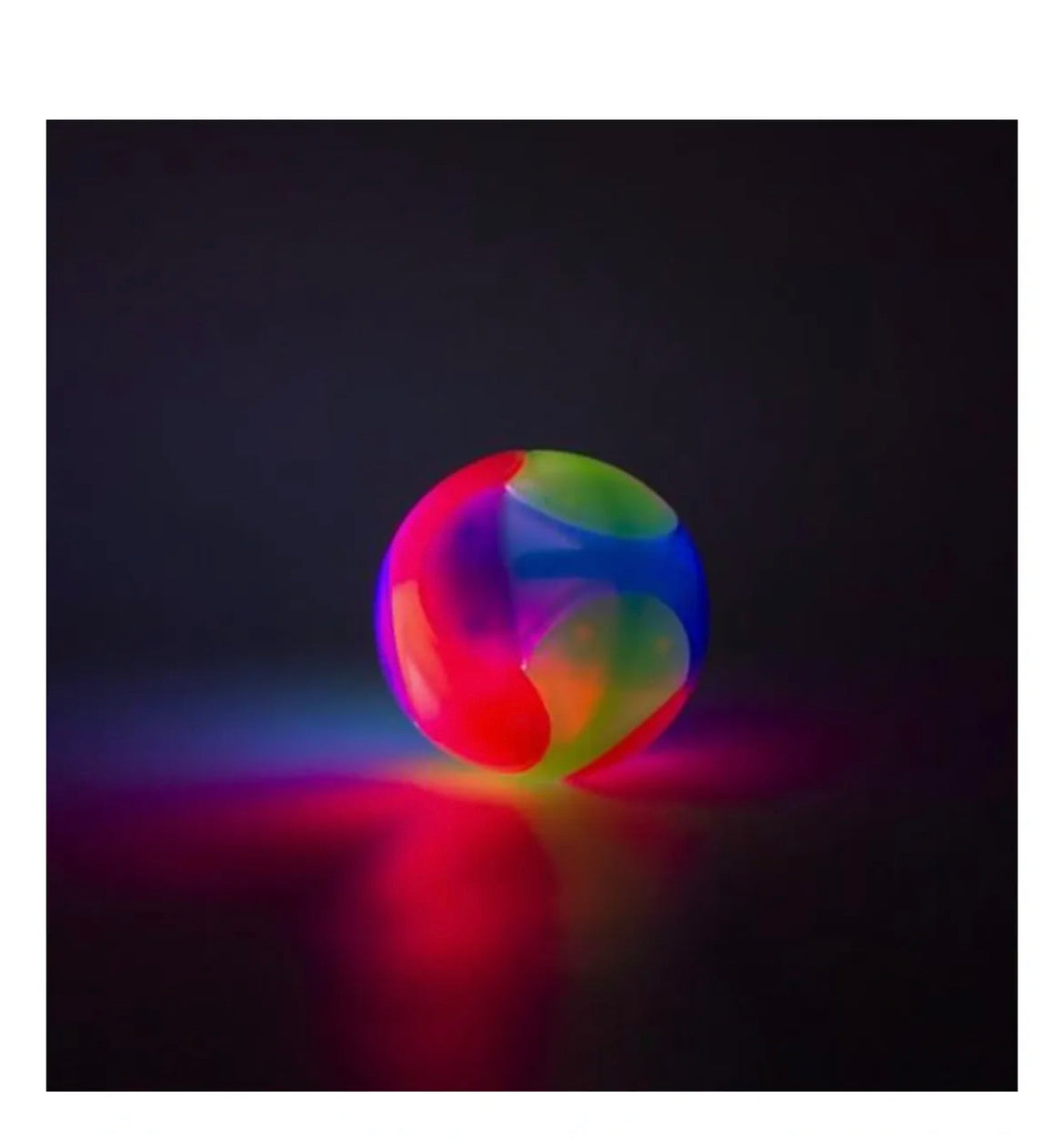 SPECTRA STROBE BALL - SENsory Toys4U